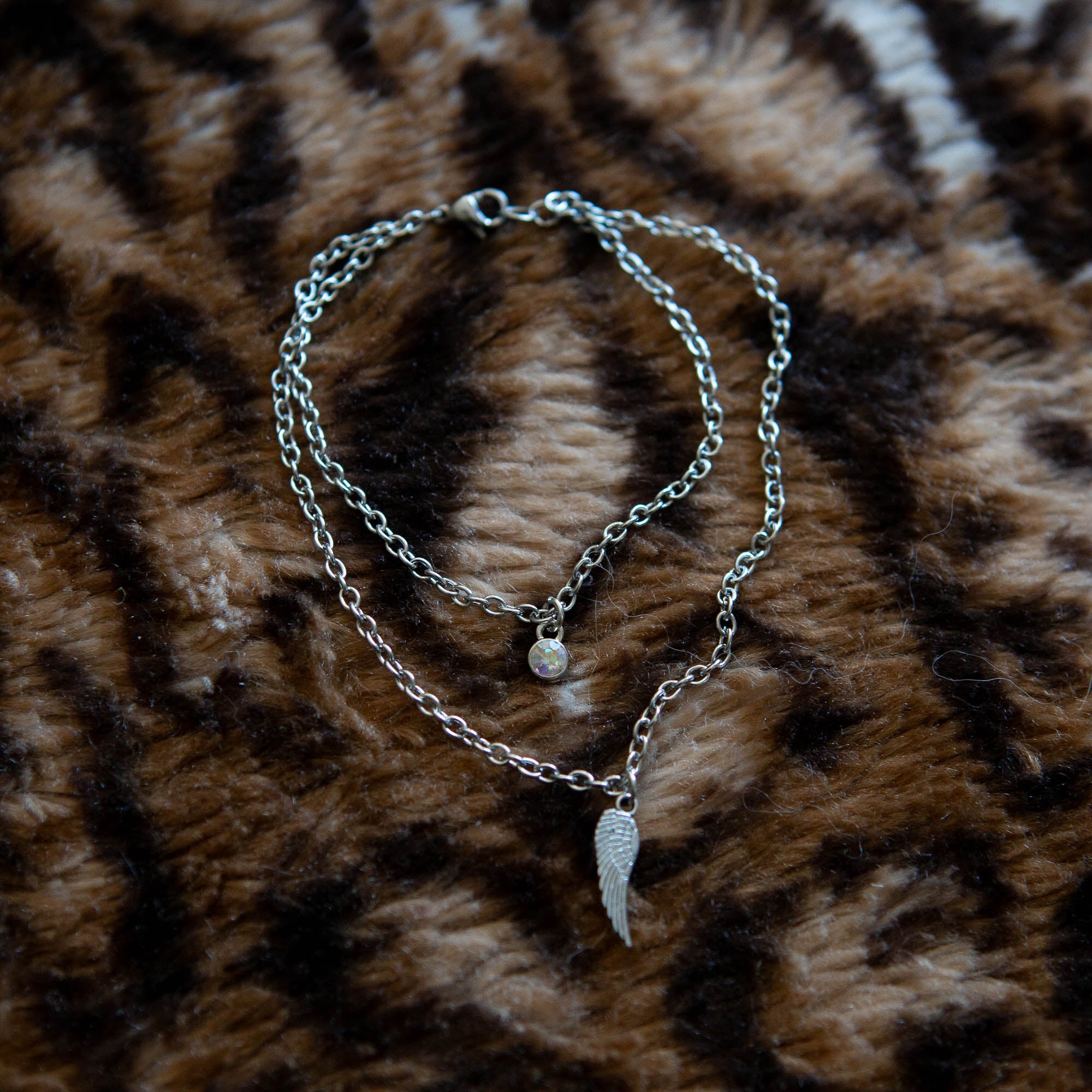 Double Chain wing necklace
