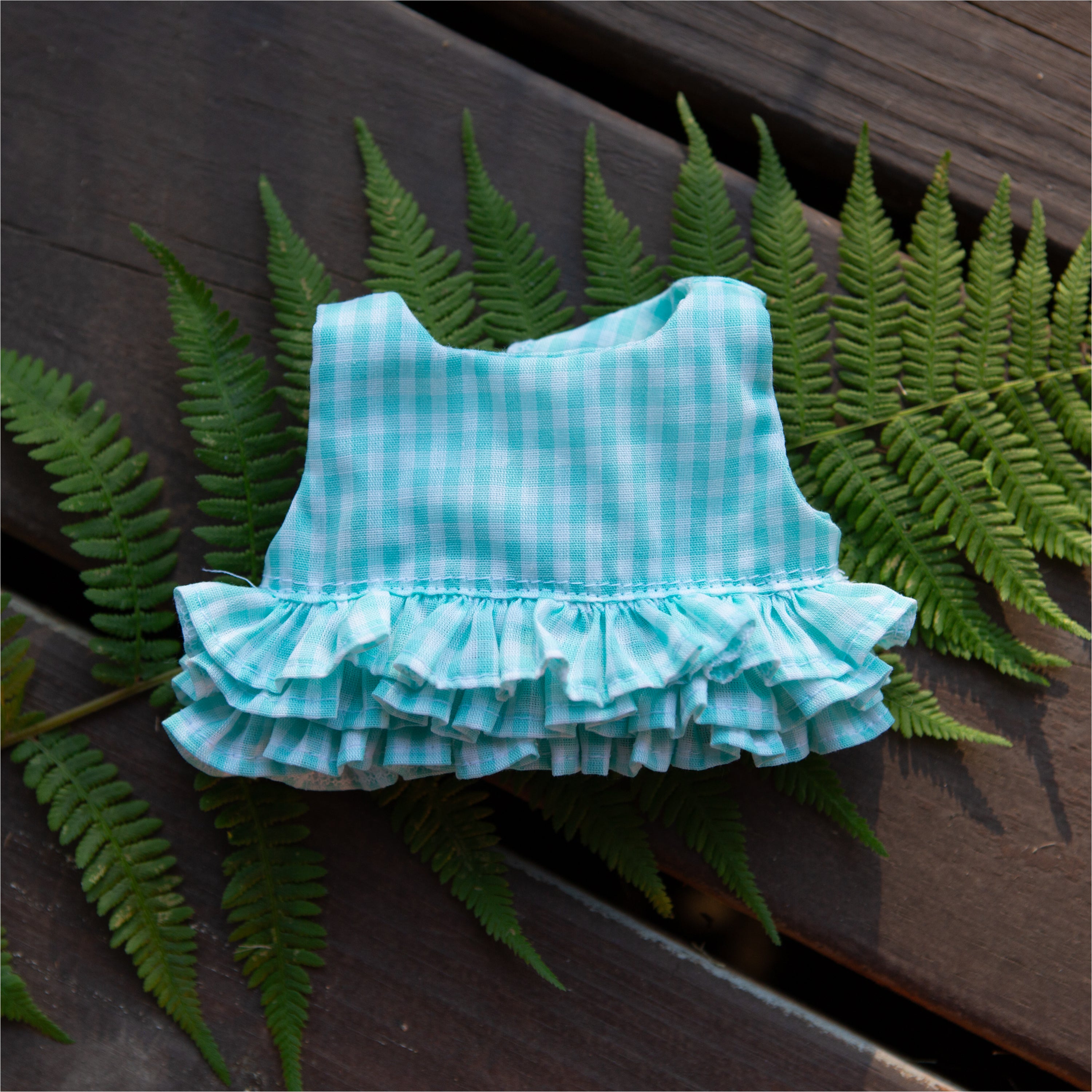 All the Ruffles crop top