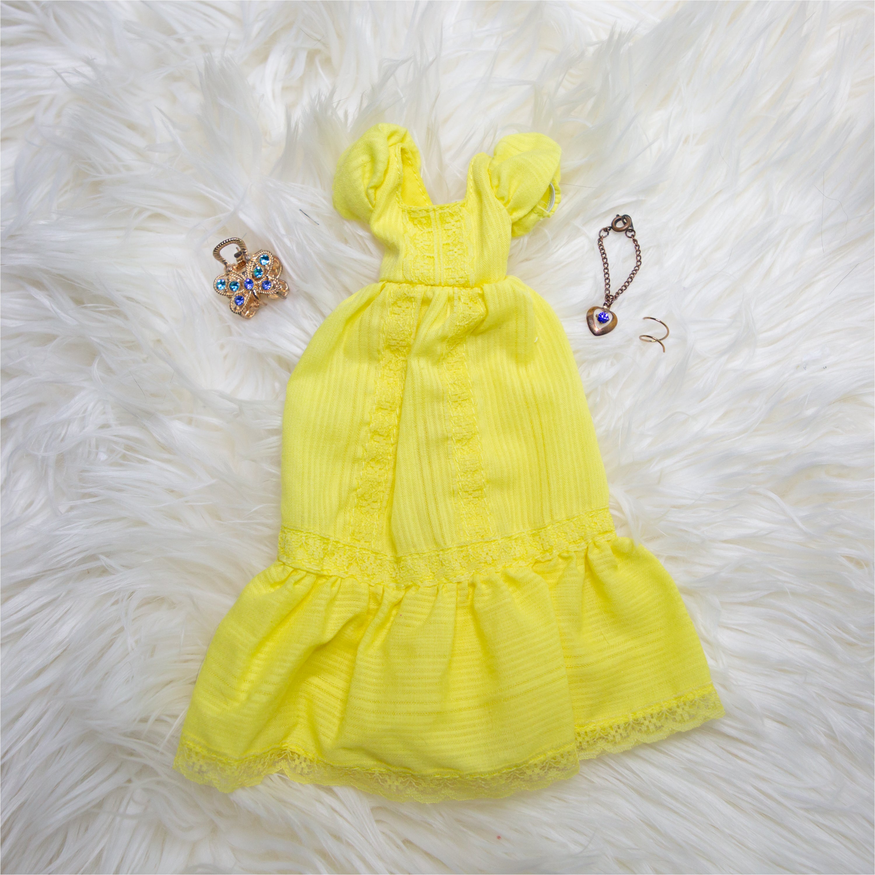 Vintage Yellow Dress + Accessories